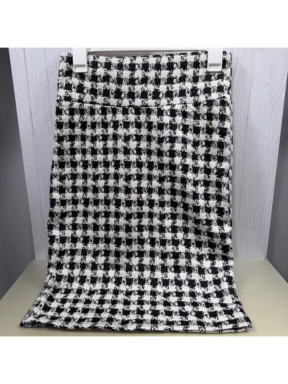 LuLaRoe Black White Houndstooth Pencil Skirt Small